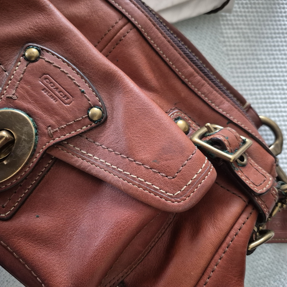 Coach Legacy 65th Anniversary Brown Whiskey Vachetta Leather Shoulder Bag - Picture 7 of 7